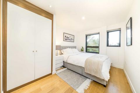 2 bedroom flat to rent, Harmood Grove, London NW1