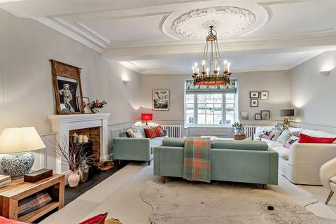 undefined, St. James Mews, Monmouth, Monmouthshire, NP25