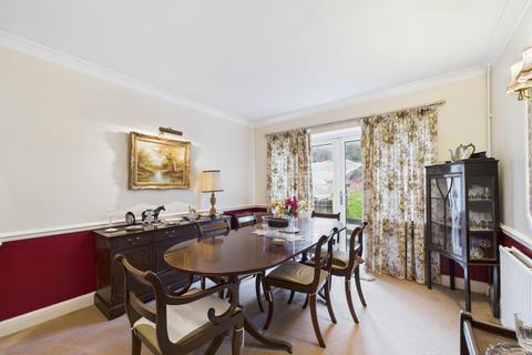undefined, Desborough Avenue, High Wycombe, Buckinghamshire, HP11 2TW