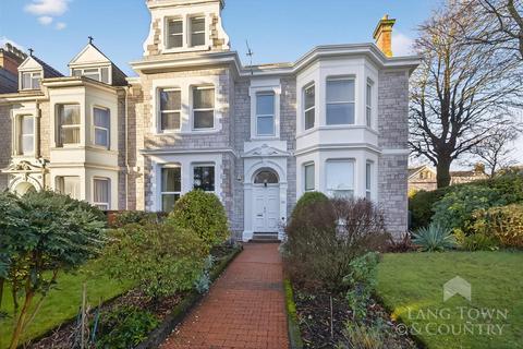 undefined, Mannamead Road, Plymouth PL3
