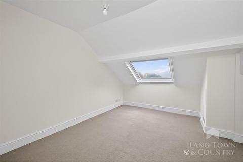 undefined, Mannamead Road, Plymouth PL3
