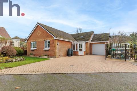 3 bedroom bungalow for sale, Wroxall, Ventnor PO38