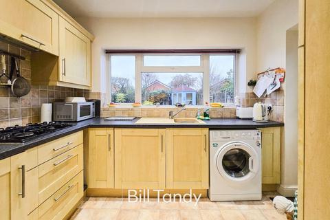 2 bedroom detached bungalow for sale, Middleton Road, Whittington, Lichfield, WS14