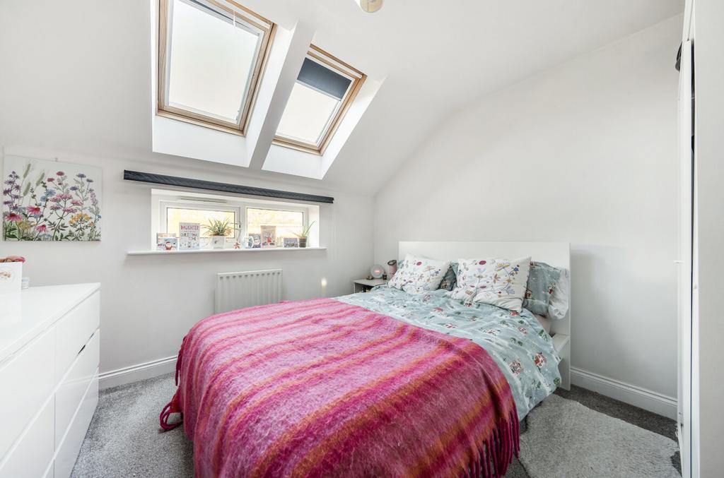 1384669-4-693d616...