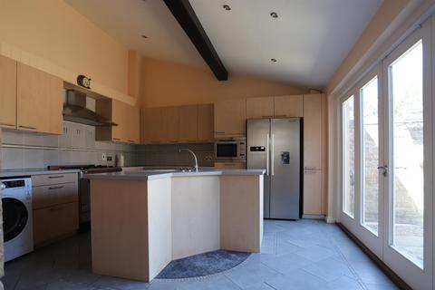 3 bedroom house to rent, La Route De Beaumont, St Peter JE3