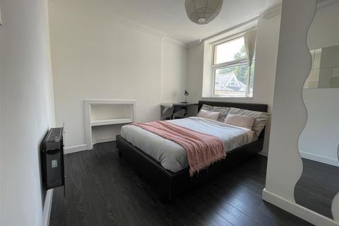 undefined, Richmond Road, Cardiff