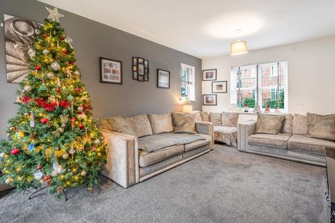 4 bedroom detached house for sale, Damstead Park Avenue, Alfreton