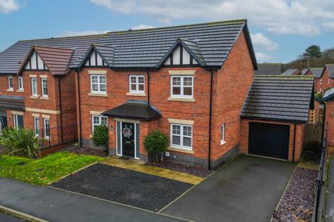 4 bedroom detached house for sale, Damstead Park Avenue, Alfreton