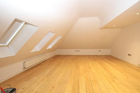 undefined, Graham Road, Hendon, NW4