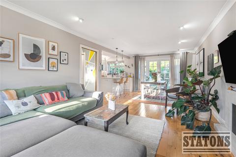 3 bedroom bungalow for sale, Victoria Close, Barnet, EN4