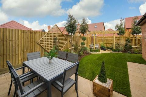 4 bedroom semi-detached house for sale, Abbey Barn Lane, High Wycombe HP10