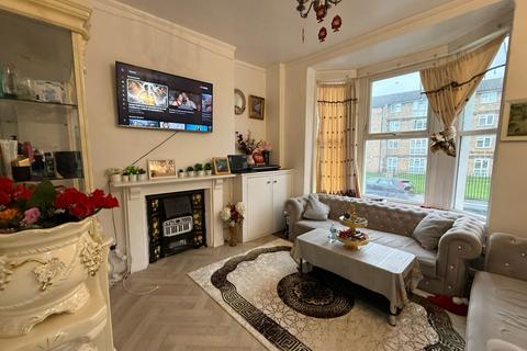 2 bedroom terraced house for sale, South Birbeck Road, Leytonstone
