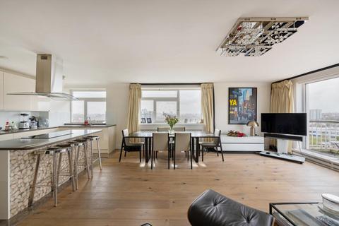 3 bedroom flat for sale, Walsingham,  St. John's Wood,  NW8