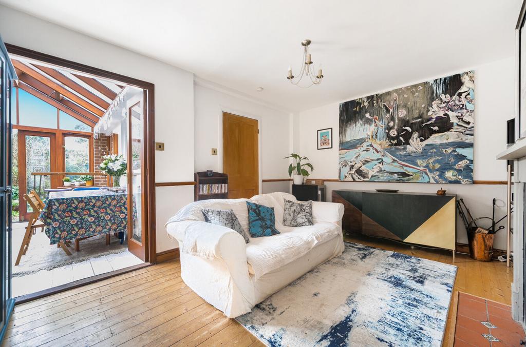 1387282-7-6931b0f...