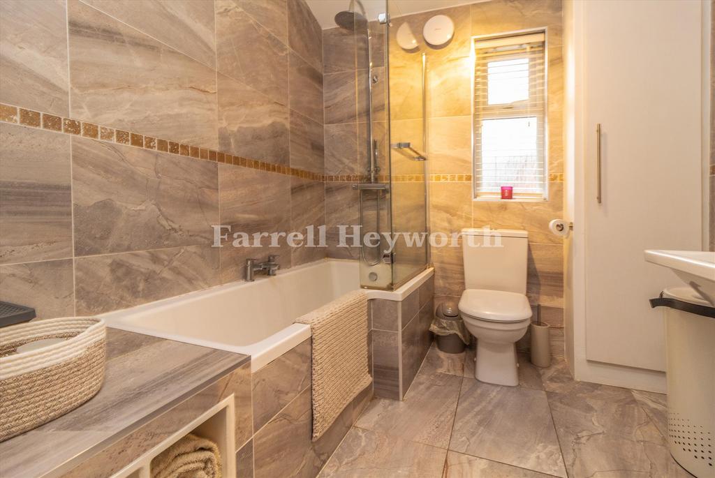 Bathroom image 2