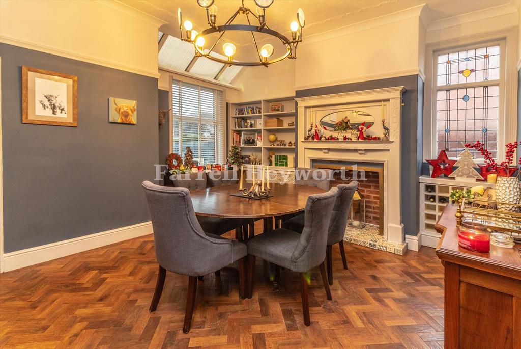 Dining Room image 2