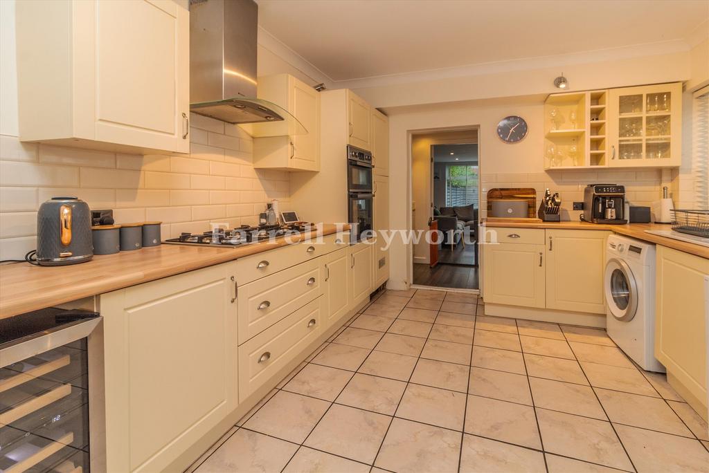 Kitchen image 2