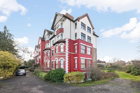 3 bedroom flat for sale, Ellesmere Court, Seymour Villas, Anerley, London, SE20