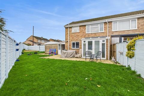 3 bedroom semi-detached house for sale, Robbins Close, Ebley, Stroud, Gloucestershire, GL5