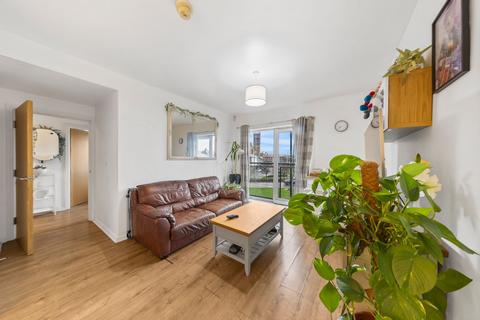 2 bedroom apartment for sale, Dutton Court, Warrington, WA1