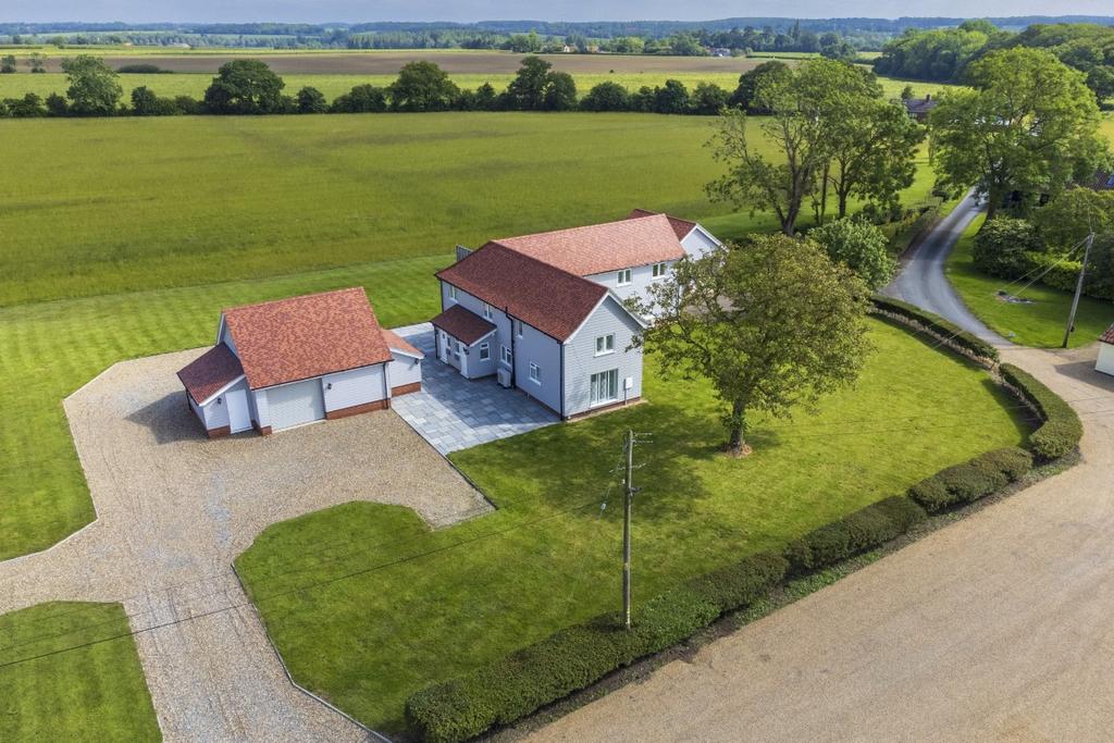 14 Medium T202509241445.jpg