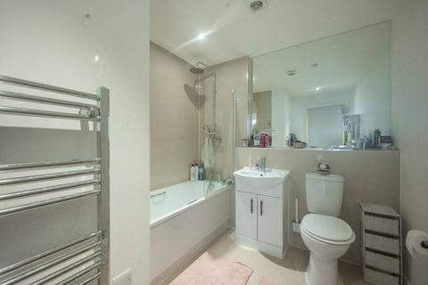 1 bedroom flat to rent, Talbot Skyline, Rayners Lane, Harrow, HA2
