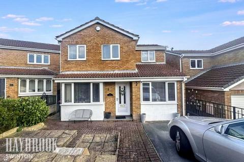 4 bedroom detached house for sale, Meadow Croft, Mexborough
