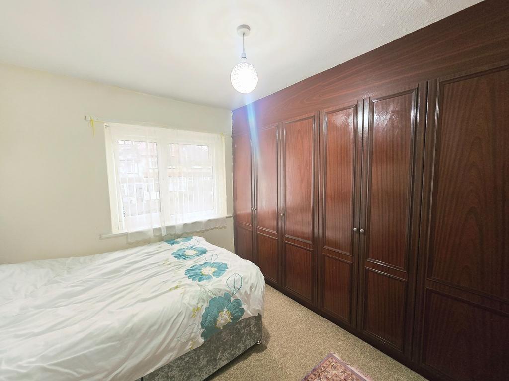 Photograph 9