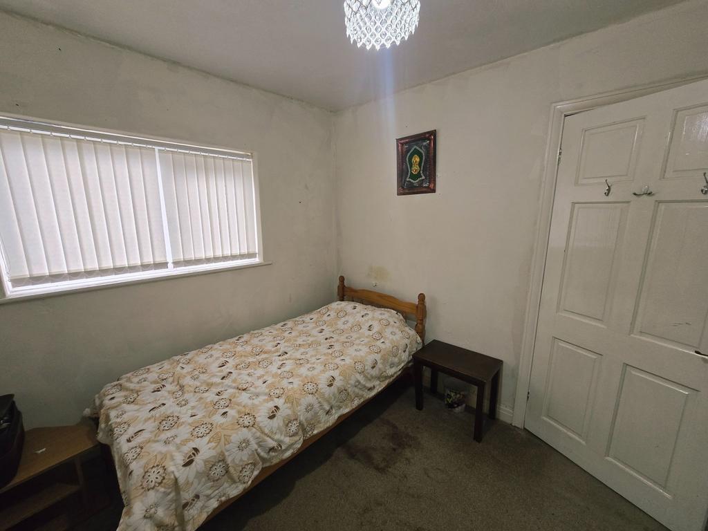 Photograph 10