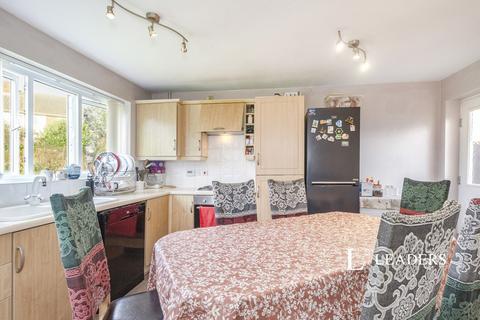 undefined, Ambleside Way, Leicester, Leicestershire, LE2