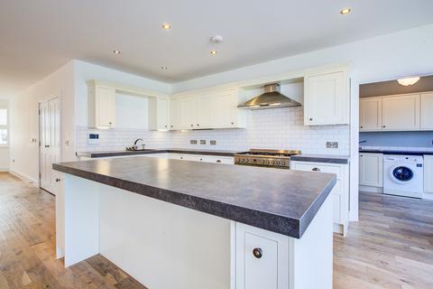 undefined, Dundonald Drive, Leigh-on-sea, SS9