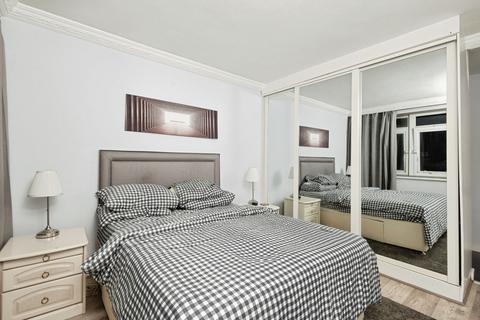 2 bedroom apartment to rent, Nottingham Terrace, London, NW1