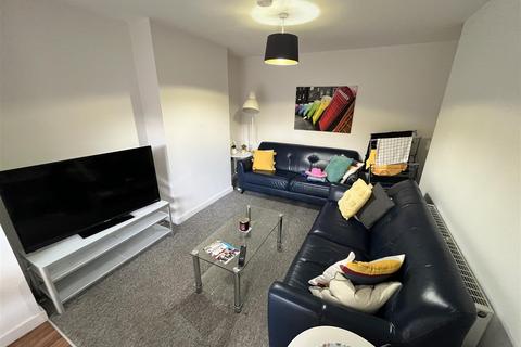 undefined, 69 Moseley Wood Gardens, Cookridge, Leeds