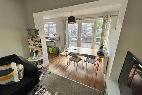 undefined, 69 Moseley Wood Gardens, Cookridge, Leeds