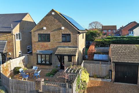 4 bedroom detached house for sale, Heron Close, Sway, Lymington, Hampshire, SO41