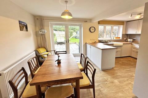 4 bedroom detached house for sale, Heron Close, Sway, Lymington, Hampshire, SO41