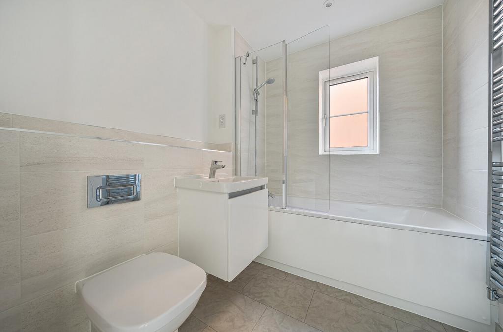 1388524 22 693983...