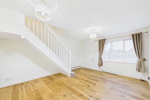 2 bedroom terraced house to rent, Laureate Way, Hemel Hempstead, HP1