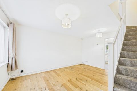 2 bedroom terraced house to rent, Laureate Way, Hemel Hempstead, HP1