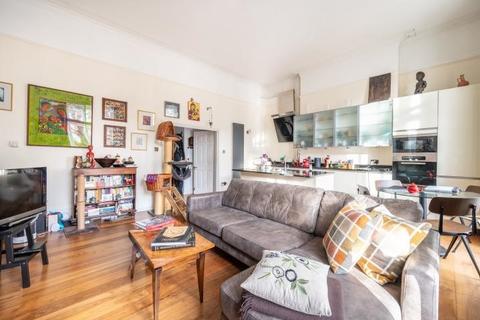 undefined, Holland Park Avenue, London, W11