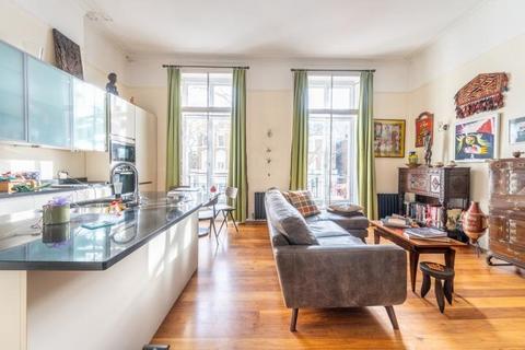 undefined, Holland Park Avenue, London, W11