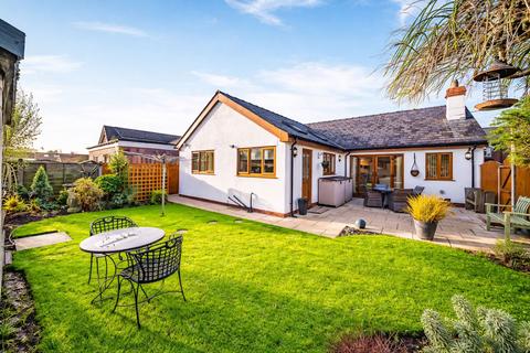 4 bedroom detached bungalow for sale, Granville Avenue, Preston PR4