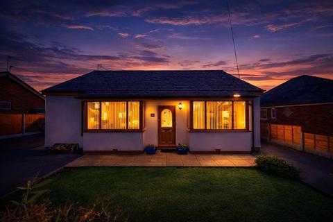 4 bedroom detached bungalow for sale, Granville Avenue, Preston PR4