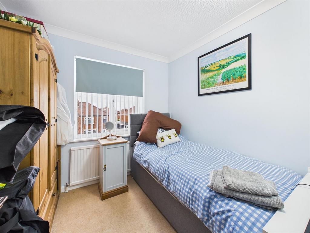 Bedroom: