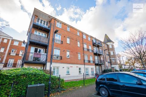 1 bedroom flat for sale, Gareth Drive, London N9