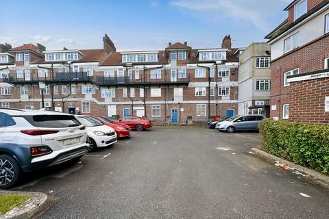 1 bedroom flat for sale, Brookvale Road, Southampton SO17