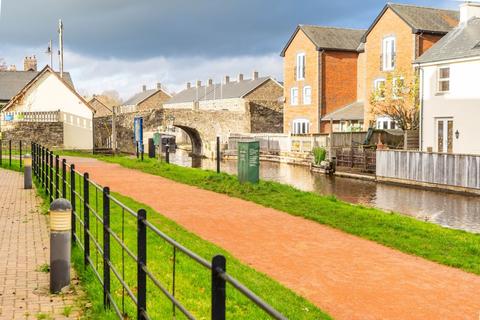 3 bedroom terraced house for sale, Canal Road, Brecon, LD3
