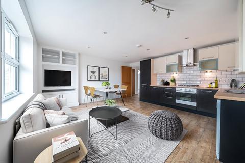 2 bedroom flat for sale, Queens Road, Guildford, GU1