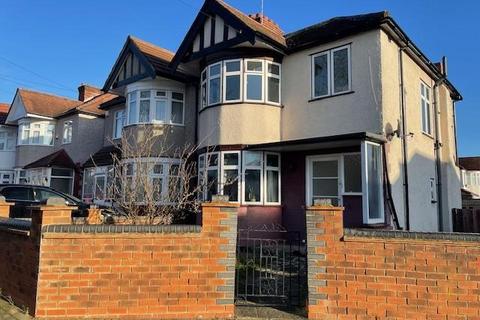 4 bedroom semi-detached house to rent, Kingshill Drive,  Harrow,  HA3