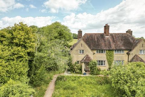 undefined, Salisbury SP5